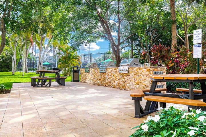 BBQ/picnic area