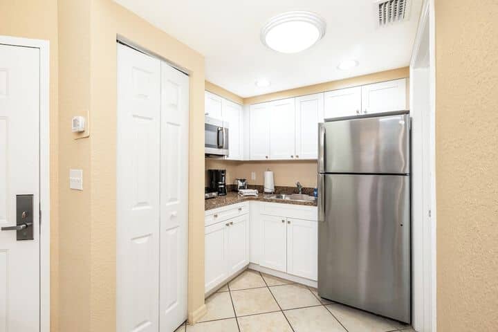 Private kitchenette